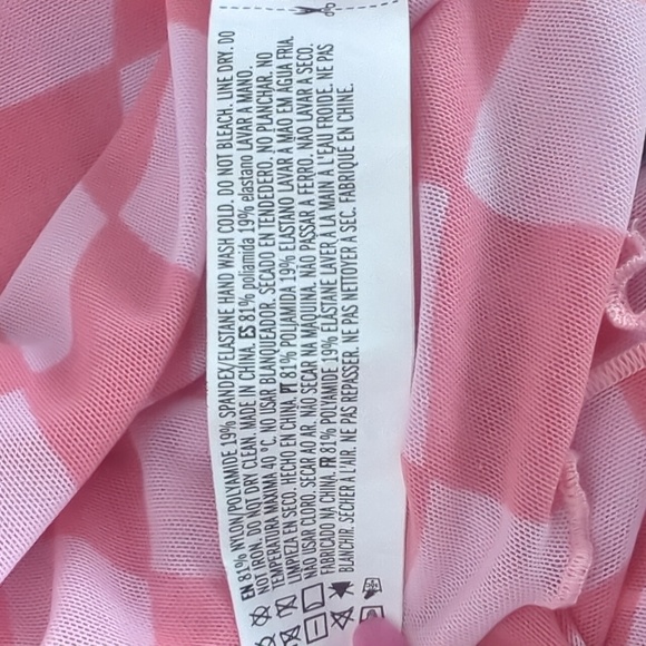 Y2K Mesh Pink Lettuce Hem Crop Top - Picture 4 of 5